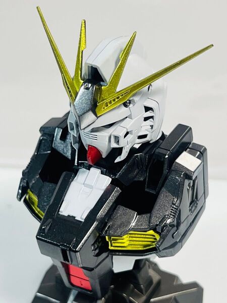 MSメカニカルバスト01 νガンダム塗装品
