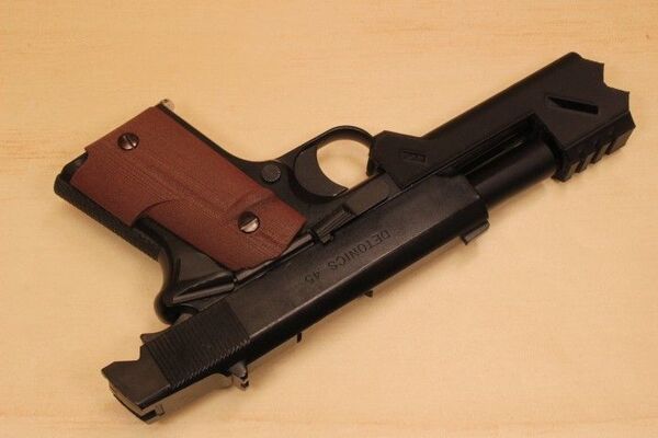 リコリスリコイル 千束の銃風 東京マルイ デトニクス.45 コンバットマスター ガスブローバック GBB 錦木千束 千束の銃