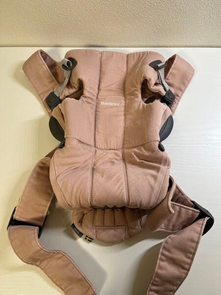 ベビービョルン 抱っこ紐 ベビーキャリア MINI ダスティピンク BABYBJORN