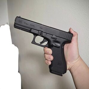 【超美品】東京マルイ GLOCK17 gen4 グロック ガスブロ