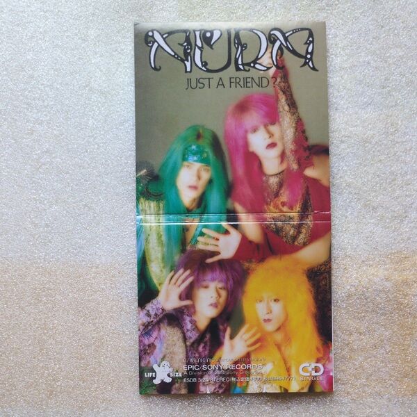 【8cm】 JUST A FRIEND? .../AURA