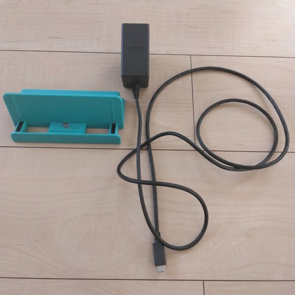 【SALE】Switch ACアダプター 充電器(純正品)+チャージスタンド