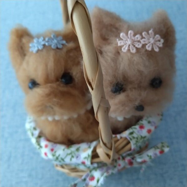 羊毛フェルト ハンドメイド ぬいぐるみ