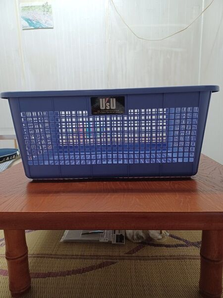 USU トリオバスケット 収納かご 洗濯物入れ 中古品。