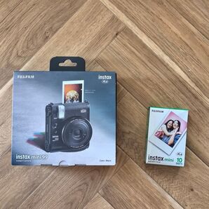FUJIFILM instax mini 99 新品 チェキ付き 富士フィルム