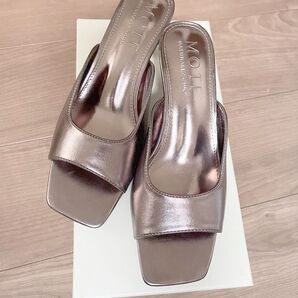 MOTF PREMIUM 女性用オープントゥのローヒールサンダル