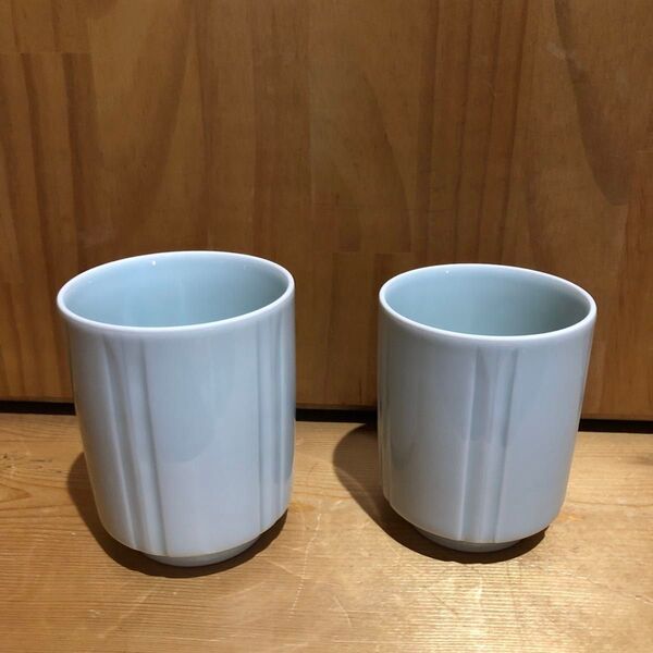 湯呑み 夫婦茶碗 相馬晃 2個セット 淡い青色 青磁 伝統工芸 笠間焼 大英博物館 収蔵 青白磁 しのぎ 夫婦湯呑み ペア