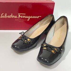 【箱付き】サルヴァトーレ フェラガモ エナメル パンプス ブラック 23.5cm Salvatore Ferragamo
