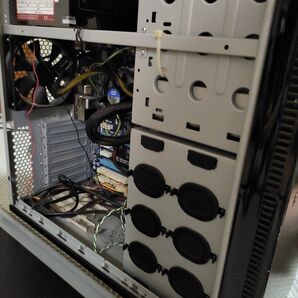 ケース Antec/ CPUIntel /マザーボード/メモリ/電源5点セット