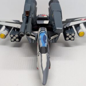 超時空要塞マクロス VF-1S ストライクバルキリー 1/72 オープニング風塗装 塗装済完成品
