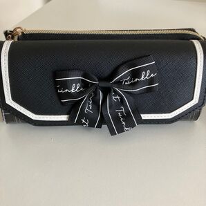 リボン付きチェック柄 ペンケース ペンポーチ 筆箱 黒色ブラック 中古