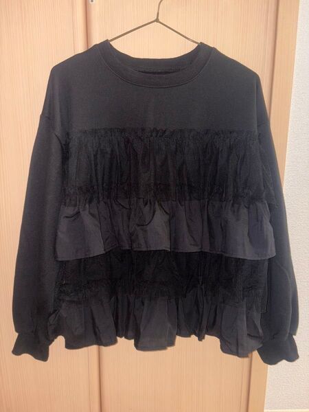 〈GRL グレイル〉フリルチュールスウェットトップス dpk378