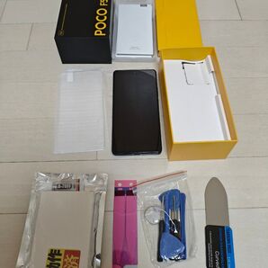 POCO F5 5G ブラック 本体 替えBTとフィルム付き