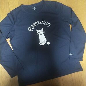 ほぼ未使用 Paradiso 猫Design 機能性 Style シャツ