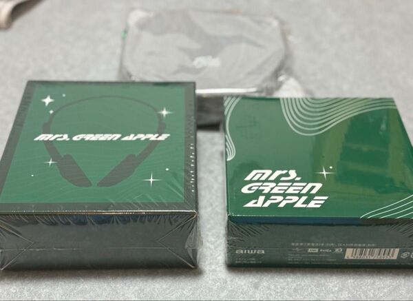 Mrs. GREEN APPLE ポータブルCDプレーヤー & MGA ヘッドホン & ショルダーバックの3点セット