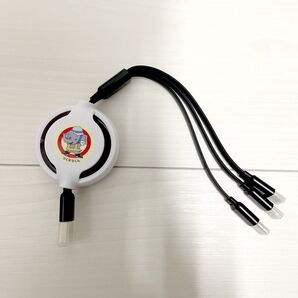 3type充電ケーブル(USB Type-Cコネクタ、micro USBコネクタ、Lightningコネクタ)全長約110 cm
