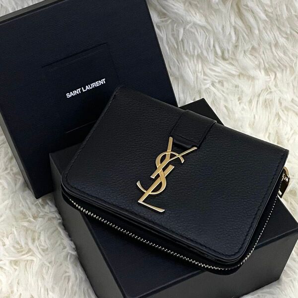 【美品】Yves Saint Laurent イヴサンローラン 二つ折り財布 レザー