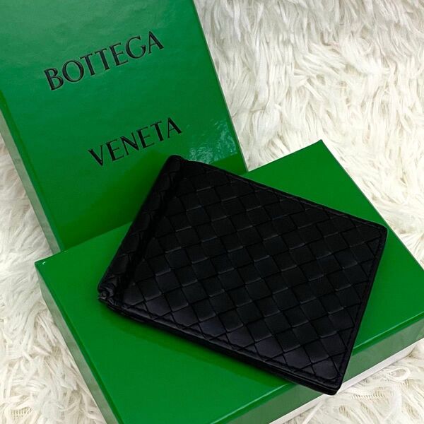 【美品】ICチップ内蔵 BOTTEGA VENETA ボッテガ イントレチャート マネークリップ 二つ折り財布
