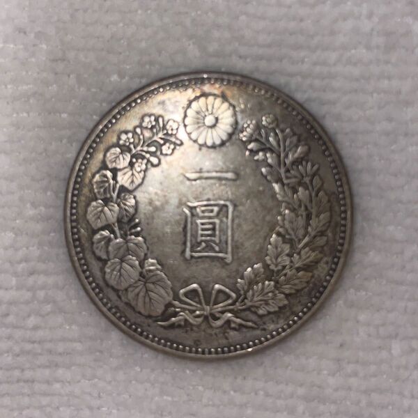 旧一圓銀貨 明治17年 美品「本物保証」