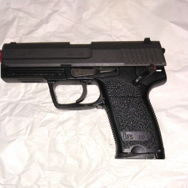 MARUZEN TANIOKOBA Hk USP 40 S&W ガスブローバック ガス漏れ無し 790g 18禁 ガスガン