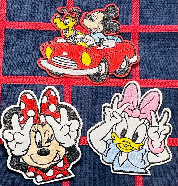 アイロンワッペン ミッキー ミニー デイジー 3枚セット TDL ディズニー 入園 入学 刺繍ワッペン ミッキーマウス プルート