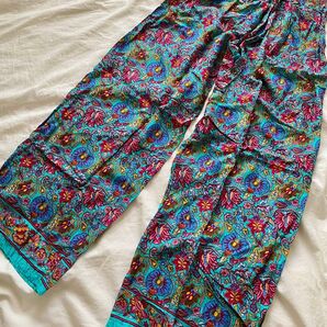 【新品未使用】タイ製 レーヨン100% 花柄エスニックパンツ(ターコイズ×ボタニカル)