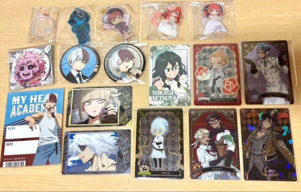 ツイステ、ヒロアカ、ウィンブレ、五等分の花嫁 アルカナカード、アクスタ、カード