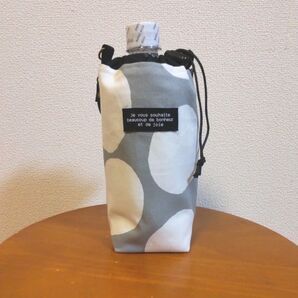 ハンドメイド 保冷 ペットボトルカバー グレー×ドット ストラップ付き