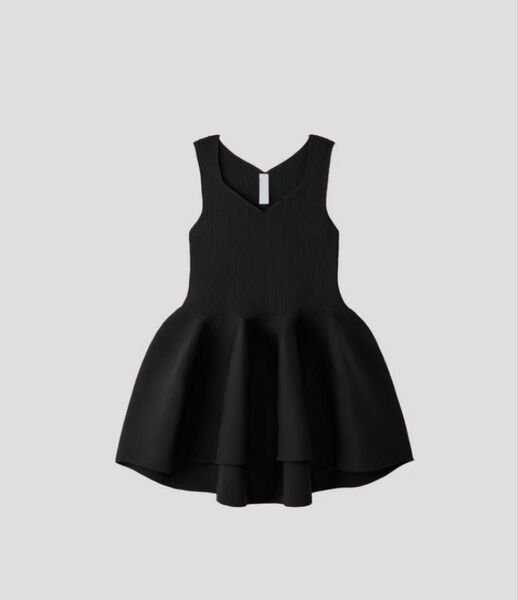 美品 CFCL POTTERY SLEEVELESS TOP ブラック