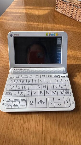 CASIO 電子辞書 EX-word DATAPLUS 10 XD-Z4700 ホワイト