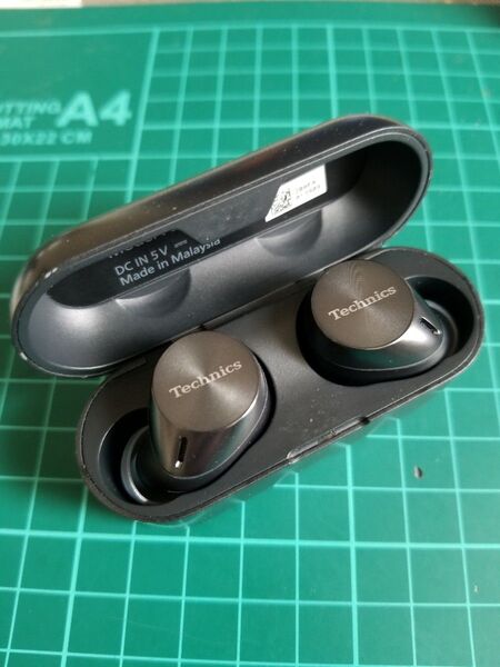 【バッテリー新品同様】テクニクス 完全ワイヤレスイヤホン Technics EAH-AZ60 ブラック