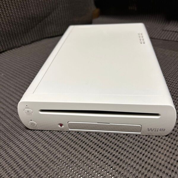 Wii U 本体 8GB H841 1点の出品