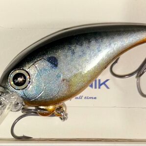 レヴォニック サラモア #ブルーギル REVONIK SARAMOA