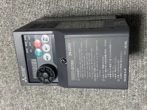 三菱電機 インバーター FR-D720-0.4K 200V 三相 D700シリーズ