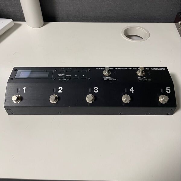 BOSS ES-5 スイッチャー