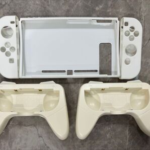 中古 Nintendo Switch カバー ホワイト グリップホルダー