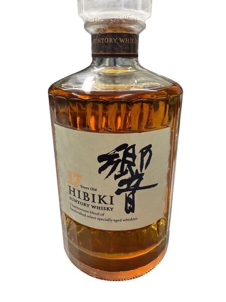サントリーウイスキー響 17年 700ml 新品未使用 箱なし