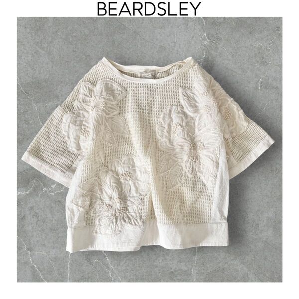 BEARDSLEY 立体刺繍フラワートップス ビアズリー アイボリー メッシュ 半袖 コットン リネン ブラウス ゆったり
