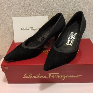 Salvatore Ferragamo パンプス ヒール ブラック 22㌢