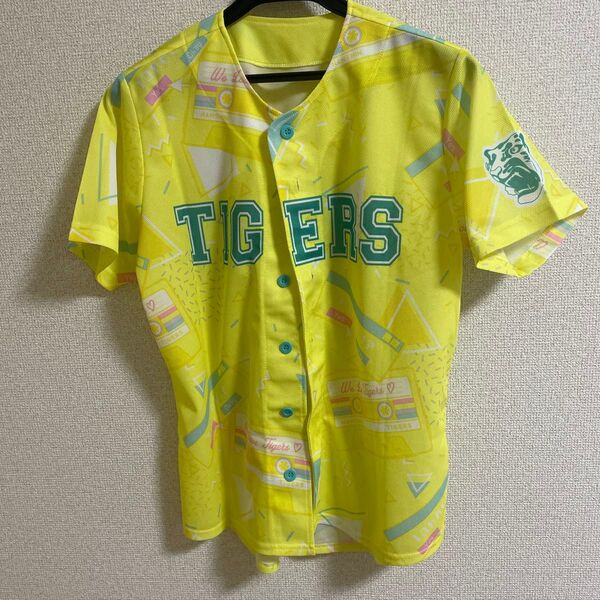 阪神タイガース TORACO ユニホーム 甲子園 来場記念品 トラコ お値下げ不可