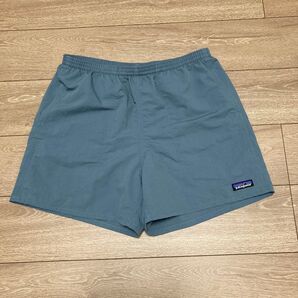 美品 patagonia パタゴニア バギーズショーツ M カラー:PLGY Patagonia ショートパンツ