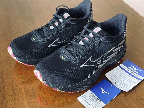 【試走1kmのみ】【美品】MIZUNO WAVE RIDER 28 ミズノウェーブライダー28 、24.5cm