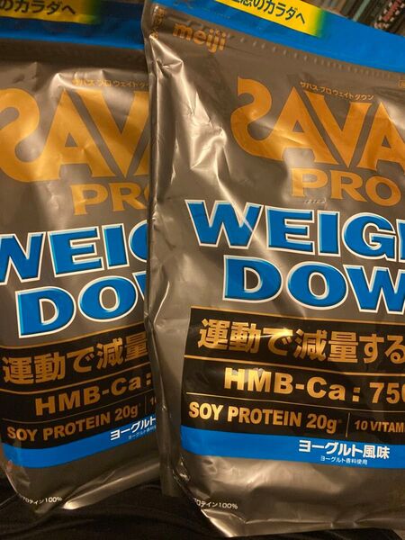 SAVAS ザバス プロ ウェイトダウン ヨーグルト風味 800g×2つ ソイプロテイン