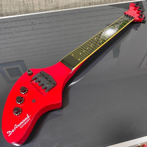 ギルド アシュボリーベース De Armond 4弦 レッド 【希少】ASHBORY Bass ミニフレットレスベース