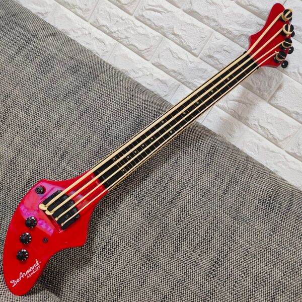 新品弦交換済み ギルド アシュボリーベース De Armond 4弦 ASHBORY Bass ミニフレットレスベース