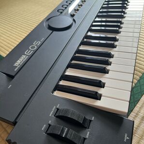 YAMAHA シンセサイザー EOS YS200