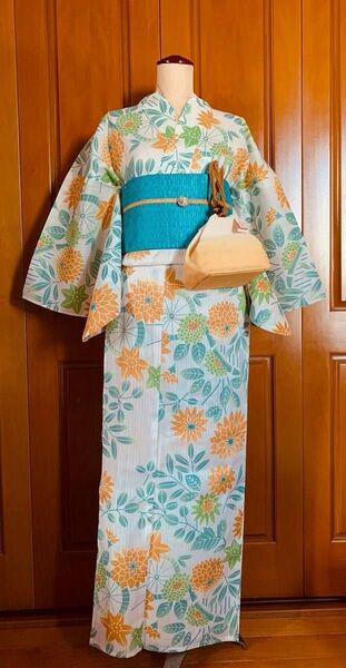 キモノマチのつくり帯と黄色のお花の浴衣 花古今の巾着と帯締めと帯留め