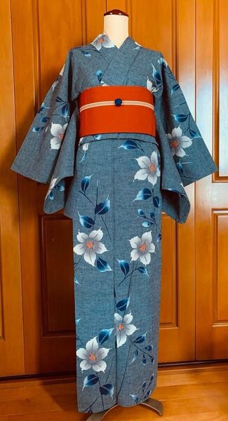注染 綿紬 手縫い 百合の花の浴衣とリバーシブル半幅帯と帯留め