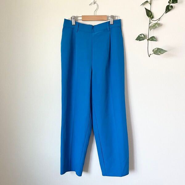 【美品】【ショコラフィネローブ】センタープレステーパードパンツ ウエストゴム