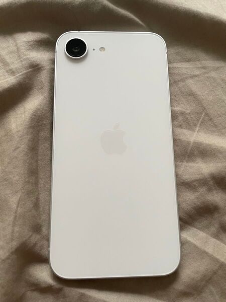 Iphone16e 128GB 楽天モバイルSIMフリー ホワイト 中古 送料込